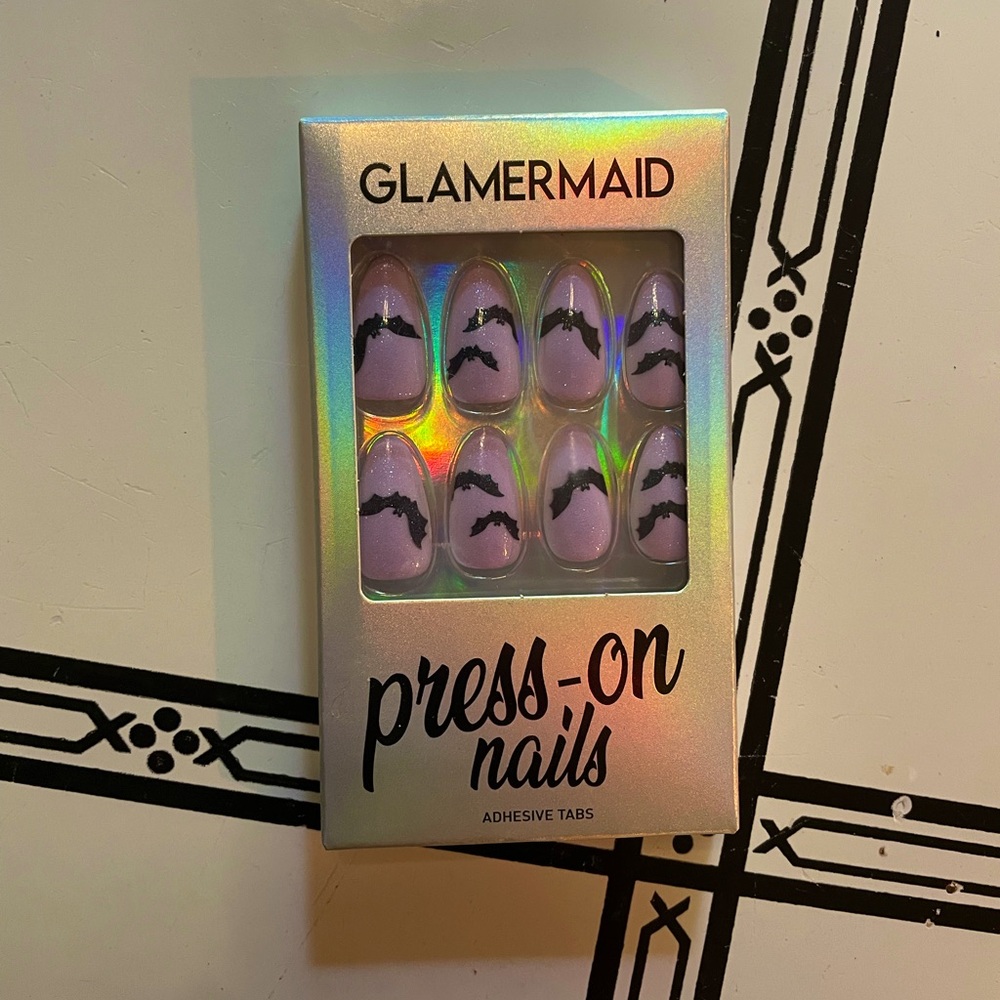Purple Bat Press Ons